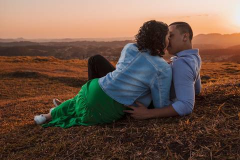 As melhores ideias e inspirações criativas de fotos para ensaio pré wedding no Morro do Capuava - SP'