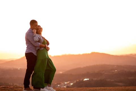 As melhores ideias e inspirações criativas de fotos para ensaio pré wedding no Morro do Capuava - SP'