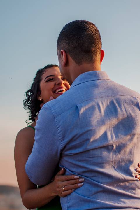 As melhores ideias e inspirações criativas de fotos para ensaio pré wedding no Morro do Capuava - SP'