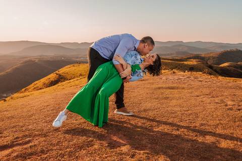 As melhores ideias e inspirações criativas de fotos para ensaio pré wedding no Morro do Capuava - SP'