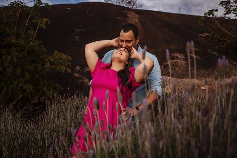 As melhores ideias e inspirações criativas de fotos para ensaio pré wedding no Sítio das Borboletas - SP'