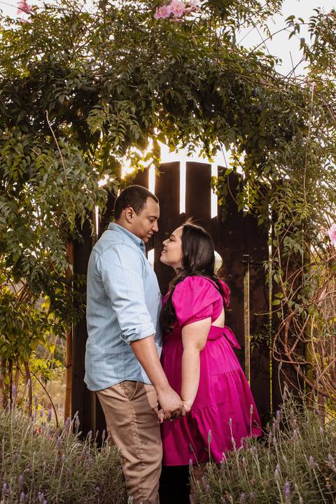 As melhores ideias e inspirações criativas de fotos para ensaio pré wedding no Sítio das Borboletas - SP'