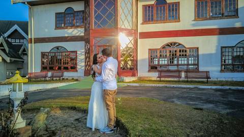 As melhores ideias e inspirações criativas de fotos para ensaio pré wedding em Campos do Jordão - SP'