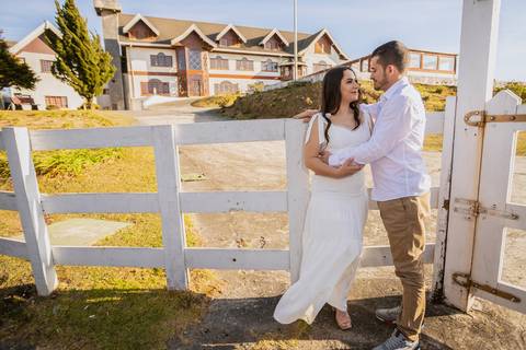 As melhores ideias e inspirações criativas de fotos para ensaio pré wedding em Campos do Jordão - SP'