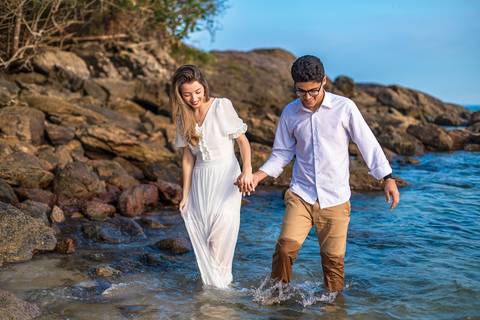 As melhores ideias e inspirações criativas de fotos para ensaio pré wedding na Praia de São Pedro - Guarujá - Litoral SP'