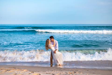 As melhores ideias e inspirações criativas de fotos para ensaio pré wedding na Praia de São Pedro - Guarujá - Litoral SP'