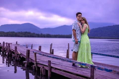 As melhores ideias e inspirações criativas de fotos para ensaio pré wedding na Praia de São Pedro - Guarujá - Litoral SP'