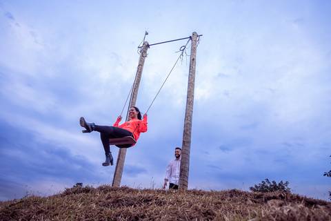 As melhores ideias e inspirações criativas de fotos para ensaio pré wedding no Morro do Capuava  - SP'