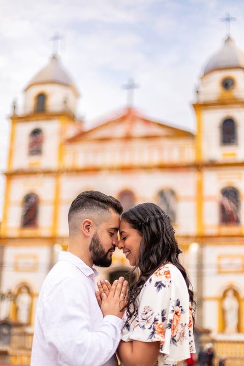 As melhores ideias e inspirações criativas de fotos para ensaio pré wedding na cidade de Pirapora do Bom Jesus - SP'