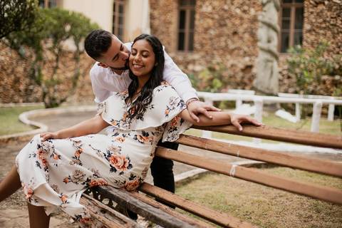 As melhores ideias e inspirações criativas de fotos para ensaio pré wedding no Museu São Norberto  - SP'