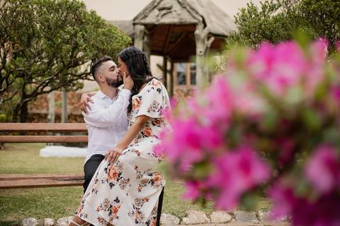 As melhores ideias e inspirações criativas de fotos para ensaio pré wedding no Museu São Norberto  - SP'