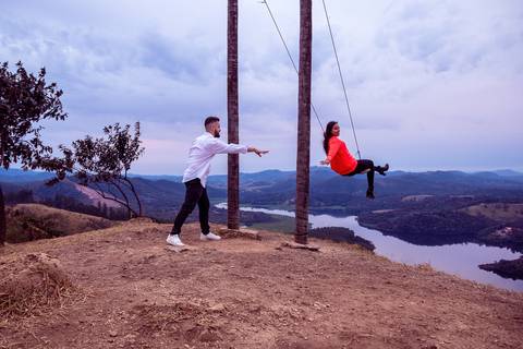 As melhores ideias e inspirações criativas de fotos para ensaio pré wedding no Morro do Capuava  - SP'