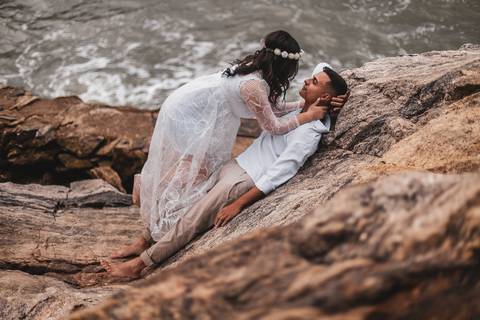 As melhores ideias e inspirações criativas de fotos para ensaio pré wedding na Praia do Éden - SP'