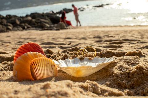 As melhores ideias e inspirações criativas de fotos para ensaio pré wedding na praia do Iporanga - SP'