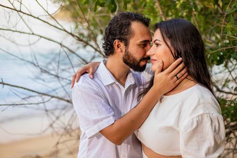 As melhores ideias e inspirações criativas de fotos para ensaio pré wedding na praia vermelha, Ubatuba - SP'