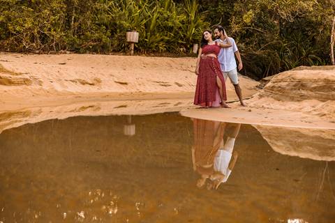 As melhores ideias e inspirações criativas de fotos para ensaio pré wedding na praia vermelha, Ubatuba - SP'