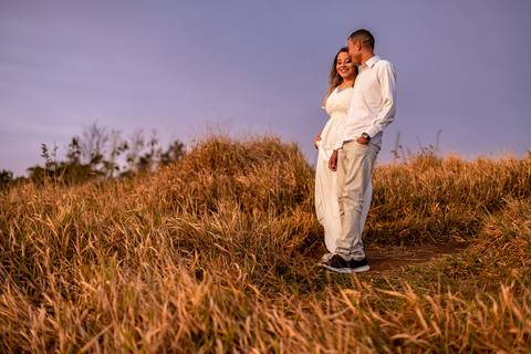 As melhores ideias e inspirações criativas de fotos para ensaio pré wedding no Pico do Olho D'Água - Mairiporã - SP'
