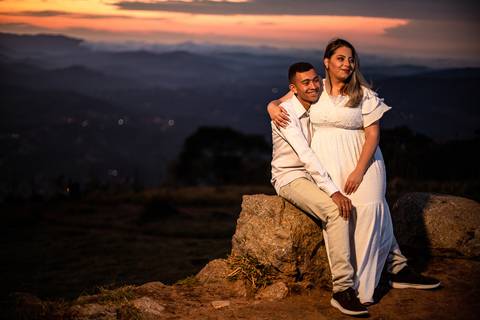 As melhores ideias e inspirações criativas de fotos para ensaio pré wedding no Pico do Olho D'Água - Mairiporã - SP'