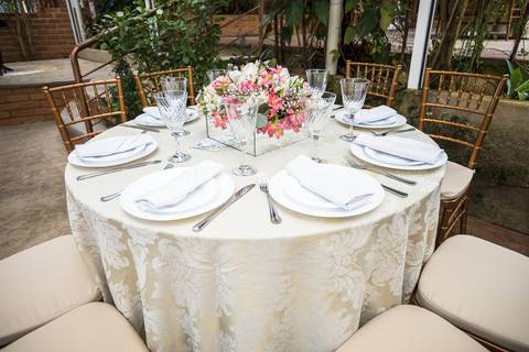 As melhores ideias e inspirações criativas de fotos de casamento no Buffet Floriada - Holambra'