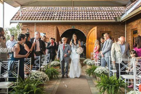 As melhores ideias e inspirações criativas de fotos de casamento no Buffet Floriada - Holambra'