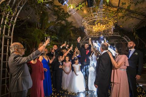 As melhores ideias e inspirações criativas de fotos de casamento no Buffet Floriada - Holambra'