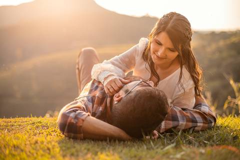As melhores ideias e inspirações criativas de fotos para ensaio de casamento pré wedding no Mirante do Saboó em São Roque - SP'