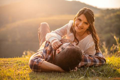 As melhores ideias e inspirações criativas de fotos para ensaio de casamento pré wedding no Mirante do Saboó em São Roque - SP'