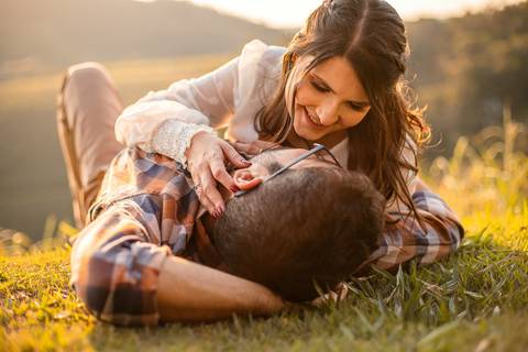 As melhores ideias e inspirações criativas de fotos para ensaio de casamento pré wedding no Mirante do Saboó em São Roque - SP'