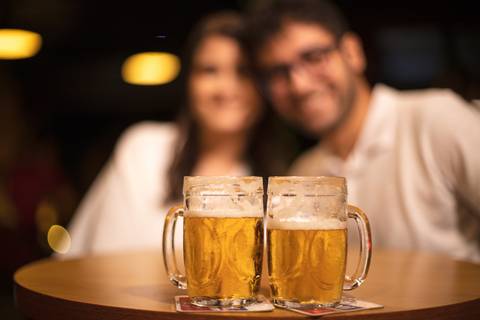 As melhores ideias e inspirações criativas de fotos para ensaio de casamento pré wedding no centro de São Roque - SP'