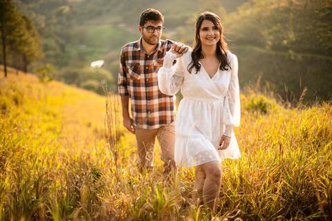 As melhores ideias e inspirações criativas de fotos para ensaio de casamento pré wedding no Mirante do Saboó em São Roque - SP'
