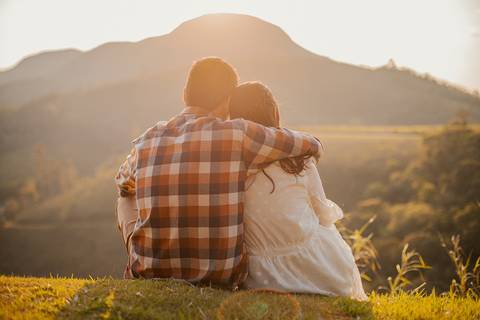 As melhores ideias e inspirações criativas de fotos para ensaio de casamento pré wedding no Mirante do Saboó em São Roque - SP'