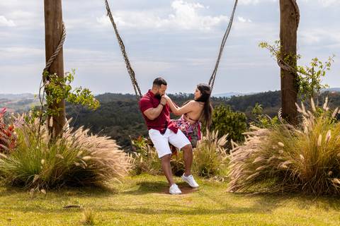 As melhores ideias e inspirações criativas de fotos para ensaio de casamento pré wedding no Sítio das Borboletas, Piedade - SP'