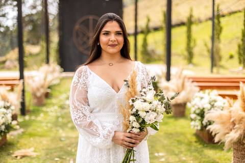 As melhores ideias e inspirações criativas de fotos para ensaio de casamento pré wedding no Sítio das Borboletas, Piedade - SP'