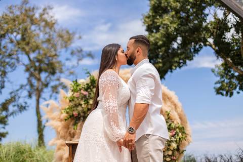 As melhores ideias e inspirações criativas de fotos para ensaio de casamento pré wedding no Sítio das Borboletas, Piedade - SP'