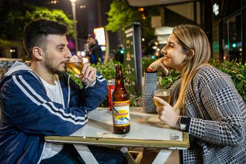 As melhores ideias e inspirações criativas de fotos para ensaio de casamento pré wedding na Av. Paulista -  SP'