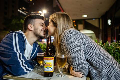 As melhores ideias e inspirações criativas de fotos para ensaio de casamento pré wedding na Av. Paulista -  SP'