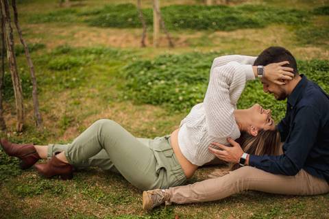 As melhores ideias e inspirações criativas de fotos para ensaio de casamento pré wedding na Vinícola Don Pato na cidade de São Roque -  SP'