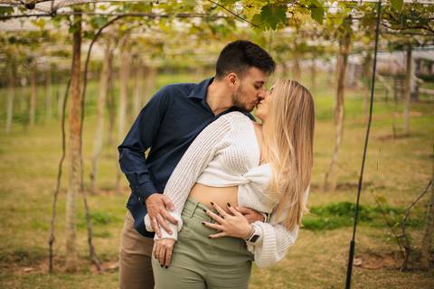 As melhores ideias e inspirações criativas de fotos para ensaio de casamento pré wedding na Vinícola Don Pato na cidade de São Roque -  SP'