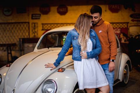 As melhores ideias e inspirações criativas de fotos para ensaio de casamento pré wedding no Antiquário em São Roque -  SP'