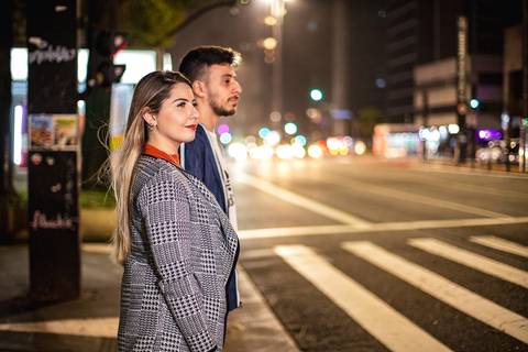 As melhores ideias e inspirações criativas de fotos para ensaio de casamento pré wedding na Av. Paulista -  SP'