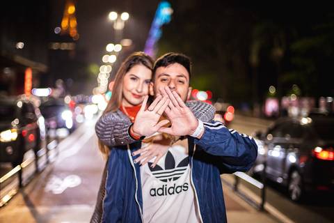 As melhores ideias e inspirações criativas de fotos para ensaio de casamento pré wedding na Av. Paulista -  SP'