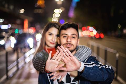 As melhores ideias e inspirações criativas de fotos para ensaio de casamento pré wedding na Av. Paulista -  SP'