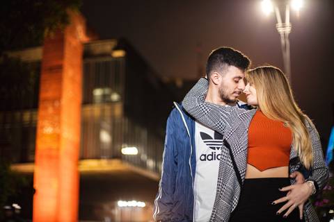 As melhores ideias e inspirações criativas de fotos para ensaio de casamento pré wedding na Av. Paulista -  SP'