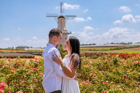 As melhores ideias e inspirações criativas de fotos para ensaio pré wedding em Holambra - SP'