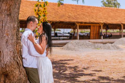 As melhores ideias e inspirações criativas de fotos para ensaio pré wedding em Holambra - SP'