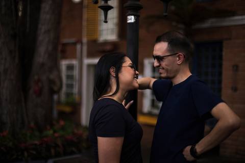 As melhores ideias e inspirações criativas de fotos para ensaio pré wedding em Holambra - SP'