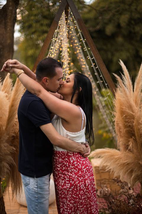 As melhores ideias e inspirações criativas de fotos para ensaio pré wedding em Socorro - SP'