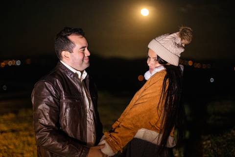 As melhores ideias e inspirações criativas de fotos para ensaio pré wedding no Morro do Capuava - SP'