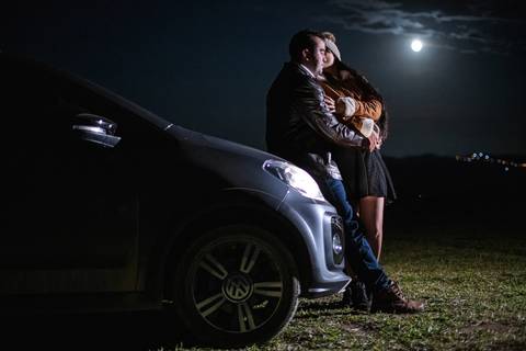 As melhores ideias e inspirações criativas de fotos para ensaio pré wedding no Morro do Capuava - SP'