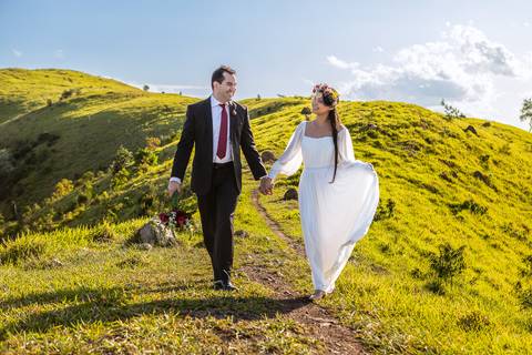 As melhores ideias e inspirações criativas de fotos para ensaio pré wedding no Morro do Capuava - SP'